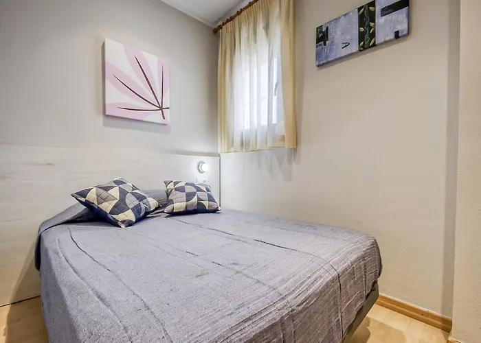 In With Beachfront Access Apartment Roses